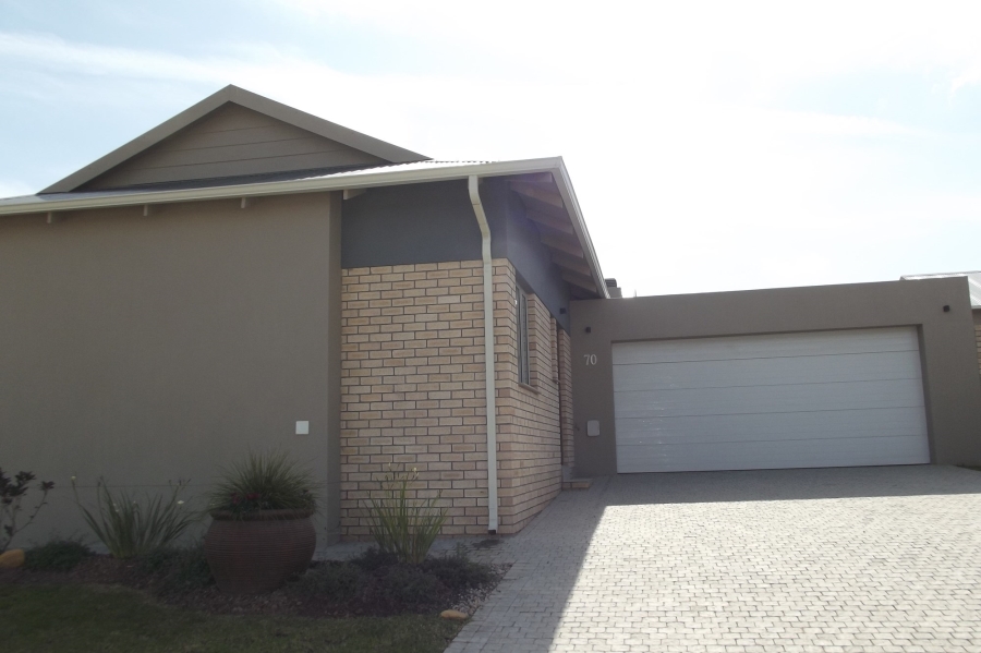 3 Bedroom Property for Sale in Mooikloof Country Estate Western Cape